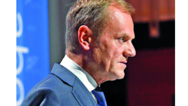 Tusk critica al Gobierno polaco