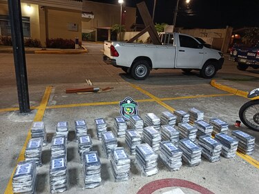 Aprehenden a guatemalteco con 150 paquetes de presunta droga en Brisas del Golf