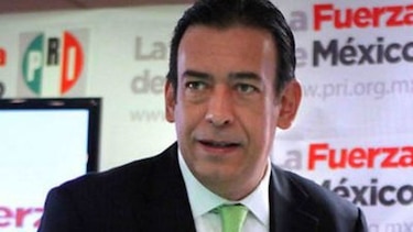 Juez devuelve el pasaporte a político mexicano que podrá salir de España