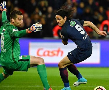 PSG golea a suplentes de Mónaco y avanza a final