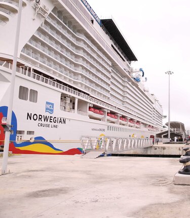 Desorganización en proceso de embarque y desembarque de crucero