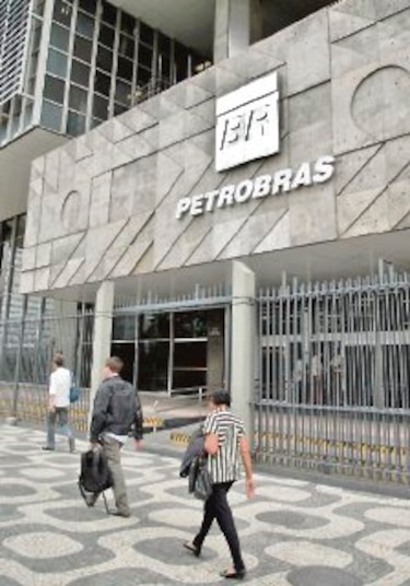 Bolivia aprueba nuevos contratos