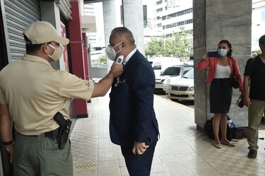 Martinelli no acude a citación por caso Odebrecht; su abogado dice que se extendió su incapacidad