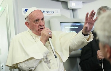 Papa: obispos que oculten a curas pedófilos deben dimitir