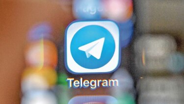 Regulador ruso apunta sus cañones hacia Facebook