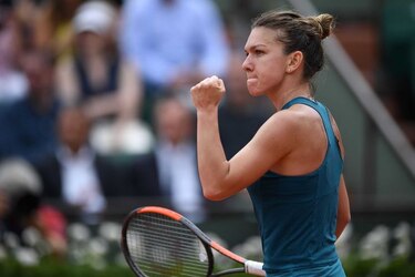 Halep debuta con victoria, el resto de las favoritas cumplen