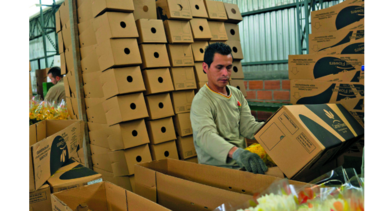 Colombia reduce déficit comercial