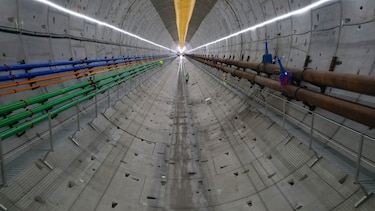 Tuneladora Panamá, que excava la Línea 3 del Metro, está próxima a salir al pozo de Balboa