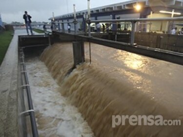 Sedimentos dificultan producción de agua en Chilibre y Miraflores