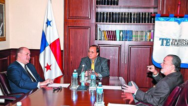 Juncá asume en medio de dudas