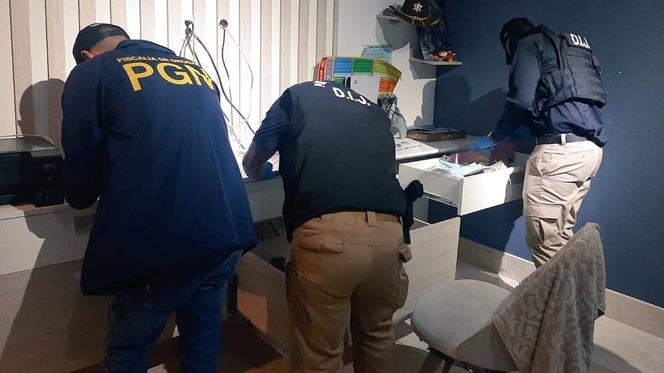 Operación Jericó: Autoridades allanan casa del hijo del diputado Raúl Pineda