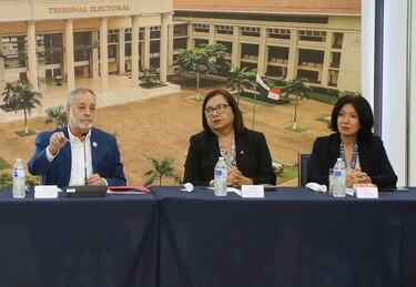 Tribunal Electoral coordina detalles para los debates presidenciales