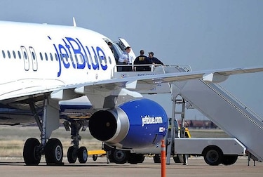 Estados Unidos elige aerolíneas y aeropuertos que enviarán vuelos a La Habana