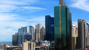 Panamá regresa a la lista negra de paraísos fiscales de la Unión Europea