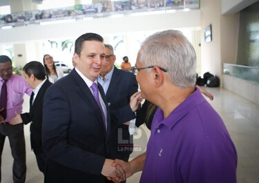 Exministro Carlos Rubio se suma a las filas del Partido Panameñista