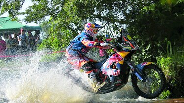 Loeb gana la segunda etapa del ‘rally’ Dakar