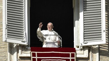 El Vaticano reitera que los homosexuales no pueden ser sacerdotes