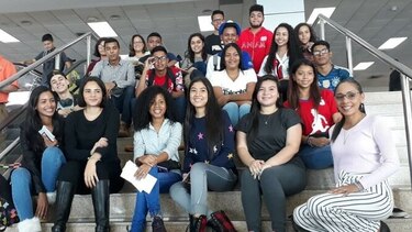 Alumnos del programa Panamá Bilingüe viajarán a Estados Unidos y el Reino Unido