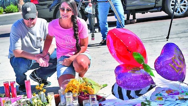Luto en EU por masacre en Las Vegas