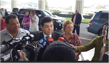 Tribunal Electoral inicia audiencia contra Ana Giselle Rosas de Vallarino