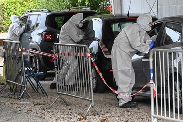 Francia decreta un toque de queda nocturno en nueve ciudades, incluyendo París, durante al menos un mes