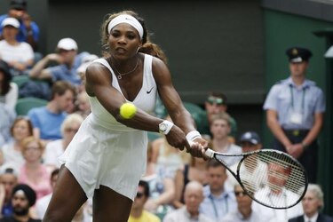 Serena Williams arrolla a Scheepers en la segunda ronda