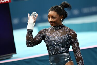 Simone Biles y el halago a Hillary Heron en el ‘backstage’ de París 2024