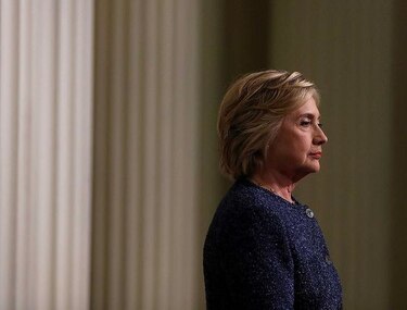 Hillary Clinton asegura sentirse 'bien' y que retornará a la campaña en breve