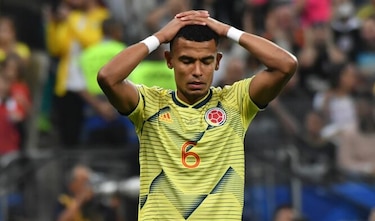Chile vence 5-4 en penales a Colombia y se mete en semifinales