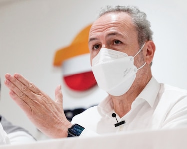 Repsol asegura que recogió 98% del petróleo vertido