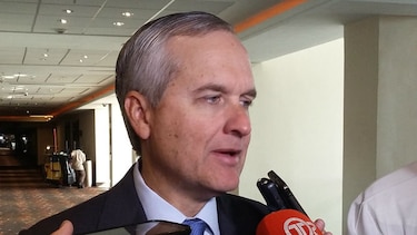 Ministro Alemán defiende fraccionamiento de compras en el PAN