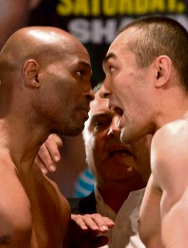 Bernard Hopkins no se cansa de tirar golpes
