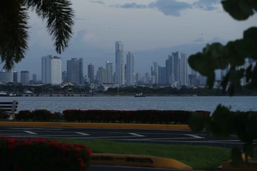 Bancos en Panamá tienen presencia real, no son de ‘cascarón’, dice regulador bancario