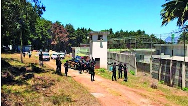 Motín en correccional deja un muerto