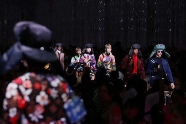 Prada presenta un festival de colores durante la Semana de la Moda de Milán