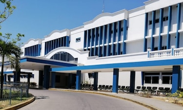 En Azuero, trasladan a pacientes de cuidados intensivos con Covid-19 a otras provincias