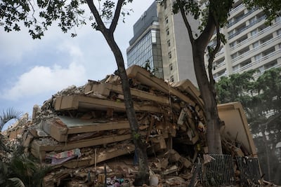 Gobierno de Venezuela eleva a unos 589 los muertos y a 4,300 los heridos por terremotos