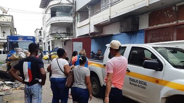 Damnificados de Colón reciben apoyo de diversas instituciones