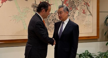 Panamá y China pactan frenar crisis portuaria tras encuentro en la ONU