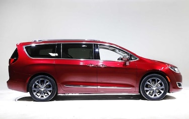 Fiat Chrysler y Google cooperarán en vehículos autónomos