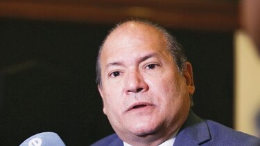 Piden investigar quién está espiando las comunicaciones
