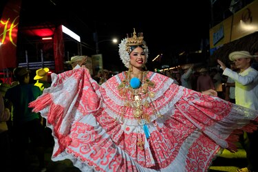 Guararé vibra con la Mejorana: tradición, fe y folclore en el corazón de Panamá