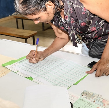 Ifarhu inicia pago de becas 2025 del Concurso General y otros programas