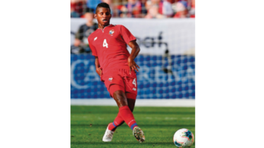 Escobar jugará en equipo de la segunda B de España