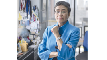 Pese a orden de cierre, sitio web de la periodista filipina Maria Ressa sigue funcionando