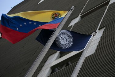 Parlamento venezolano aprueba reforma que garantiza 'autonomía' del Banco Central