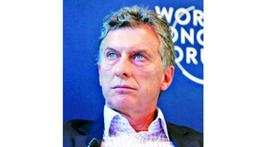 Nueva discordia entre el papa y Macri