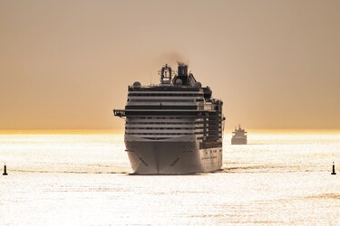Canadá prohíbe que cruceros descarguen aguas residuales cerca de sus costas