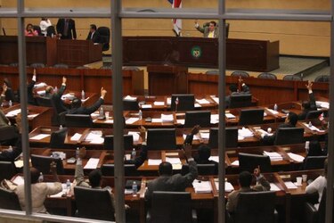 Pleno aprueba en tercer debate creación de Autoridad de Pasaporte