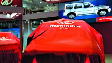 Ford explora alianza con fabricante indio